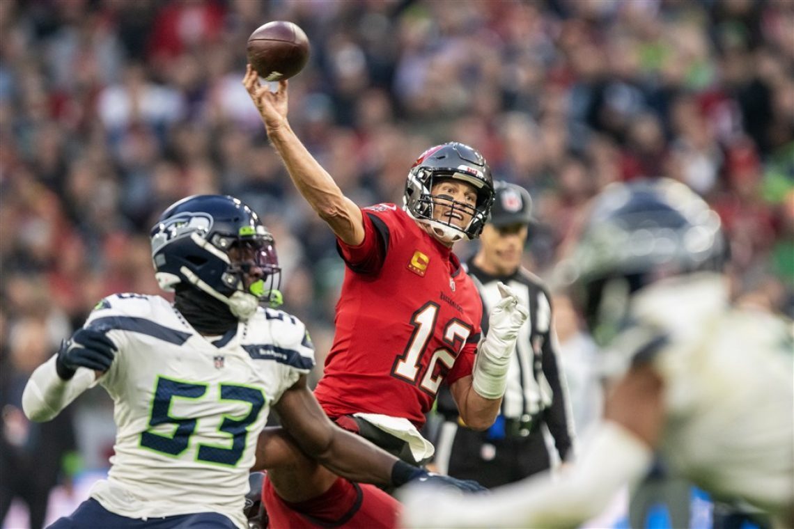 Brady v anale tudi ob prvem rednem postanku lige NFL v Nemčiji