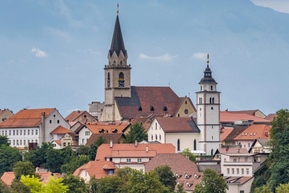 V Kranju v drugi krog Matjaž Rakovec in Ivo Bajec