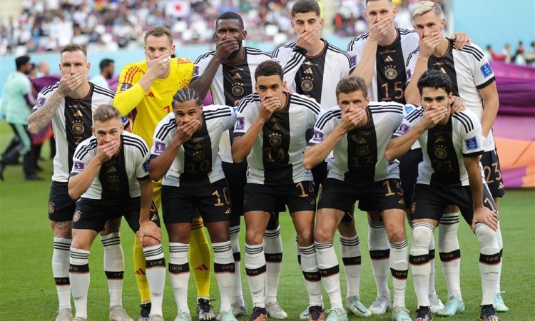 Fifa ne bo kaznovala Nemčije zaradi pokritih ust