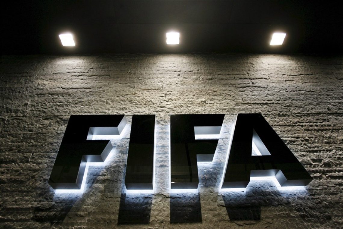 Fifa izrekla denarne kazni za Srbijo, Hrvaško in Savdsko Arabijo