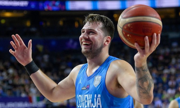 Dončić s 50 točkami popeljal Dallas do zmage v Houstonu