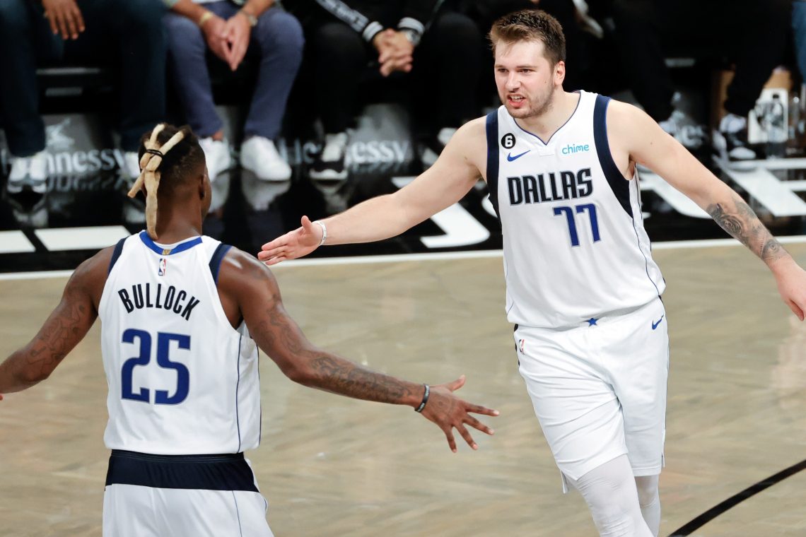 Dončić z Dallasom do sedme zaporedne zmage, poraza Dragića in Čančarja 