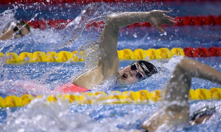 Plavalca leta 2022 sta Katja Fain in Peter John Stevens