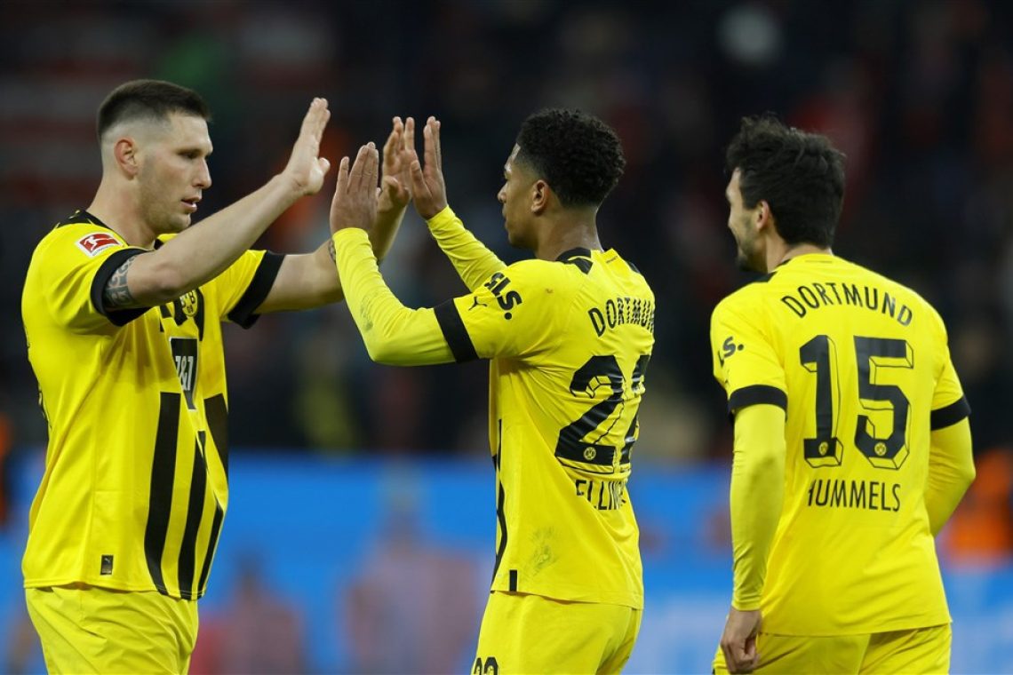 Borussia Dortmund tri točke za Bayernom