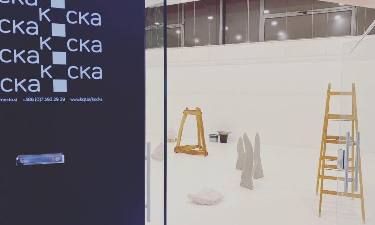 V Novem mestu razstava Krog kiparja Boštjana Kavčiča