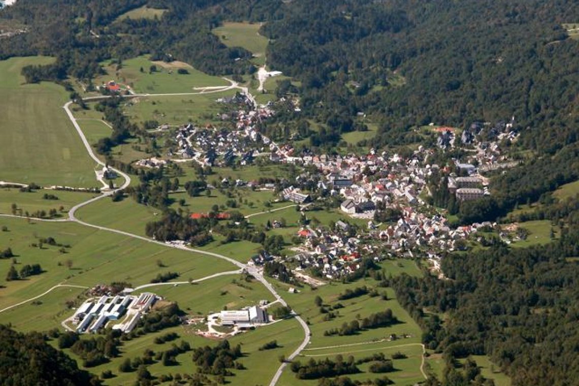 Največji letošnji projekt bovške občine gradnja športne dvorane 