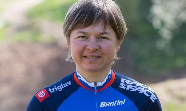 V Vrtojbi stopničke za Tanjo Žakelj in Vito Movrin