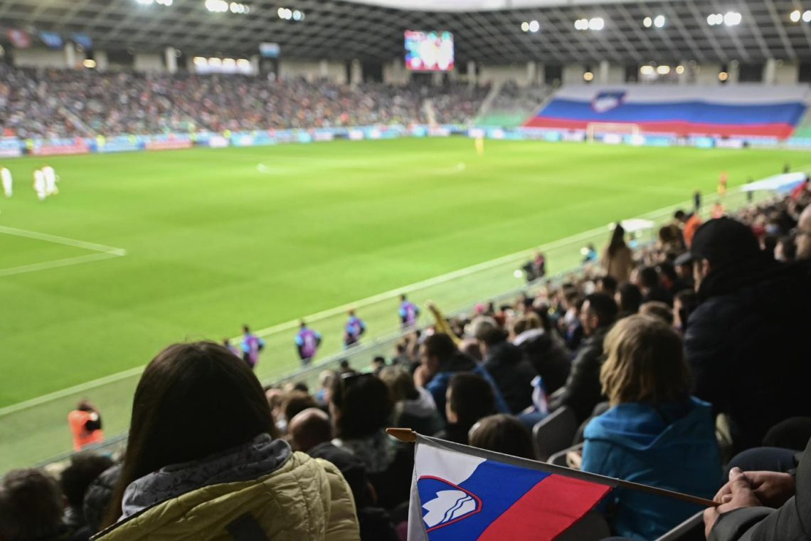 Slovenske nogometašice neodločeno v Belgiji 