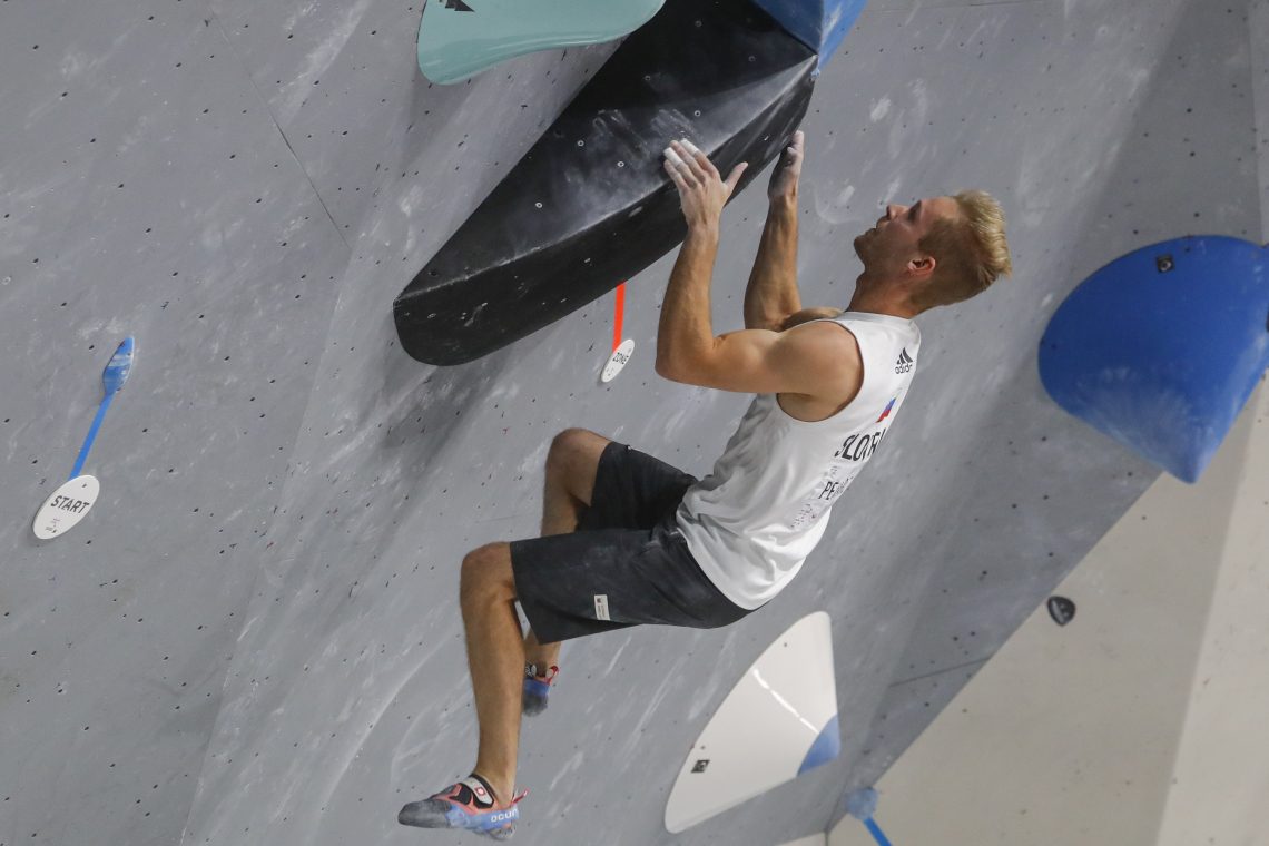 Slovenski plezalci obstali v kvalifikacijah v Seulu