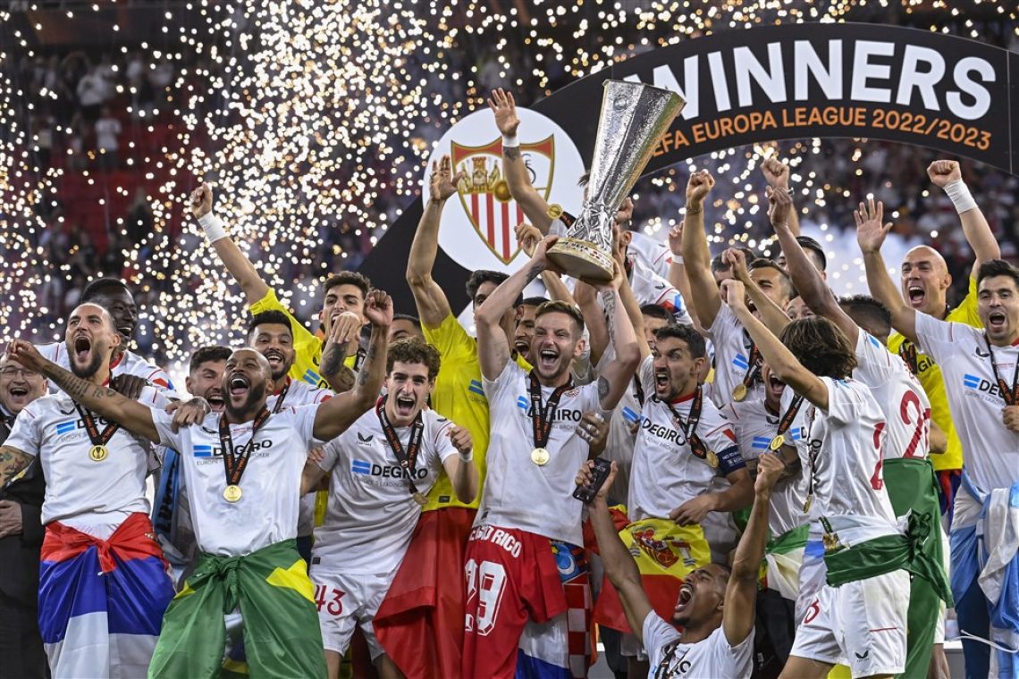 Sevilla po enajstmetrovkah boljša od Rome za sedmi naslov v evropski ligi