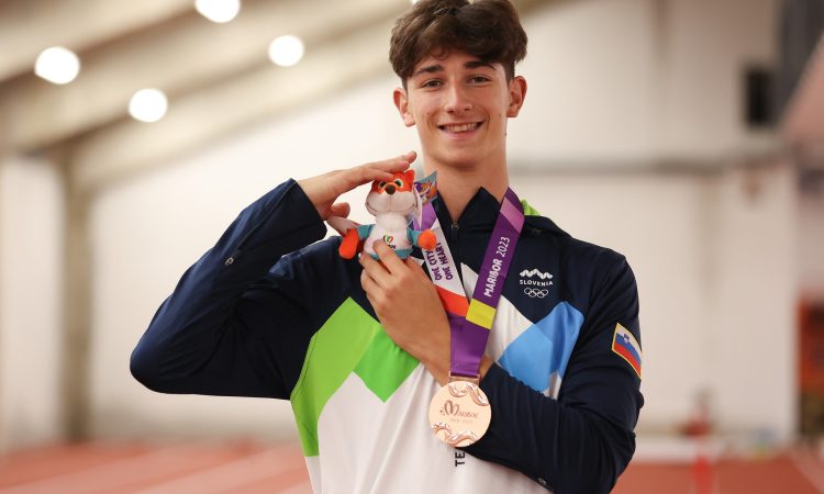 Atlet Tom Teršek v metu kopja Sloveniji priboril prvo medaljo na Ofemu 