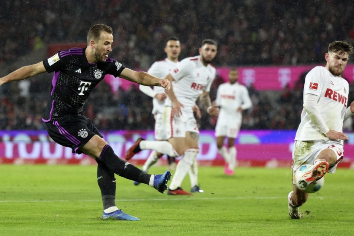 Bayern s tesno zmago v Kölnu začasno na vrh lestvice