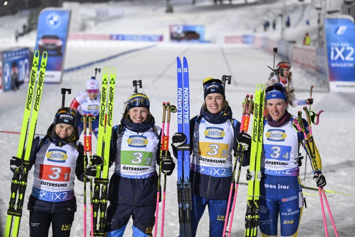 Slovenske biatlonke 10. v štafeti 4 x 6 km, zmaga Norvežankam