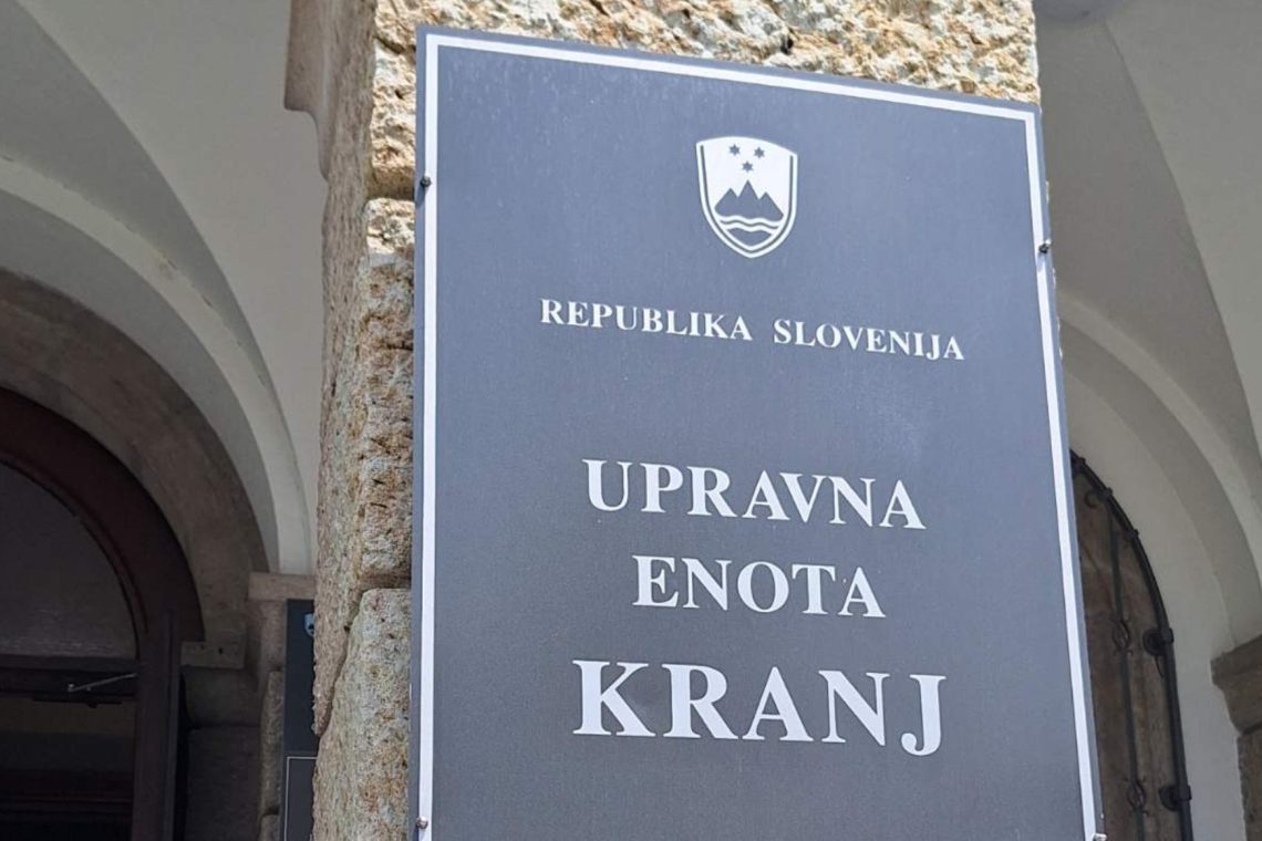 Upravne enote bodo lahko delovale hitreje