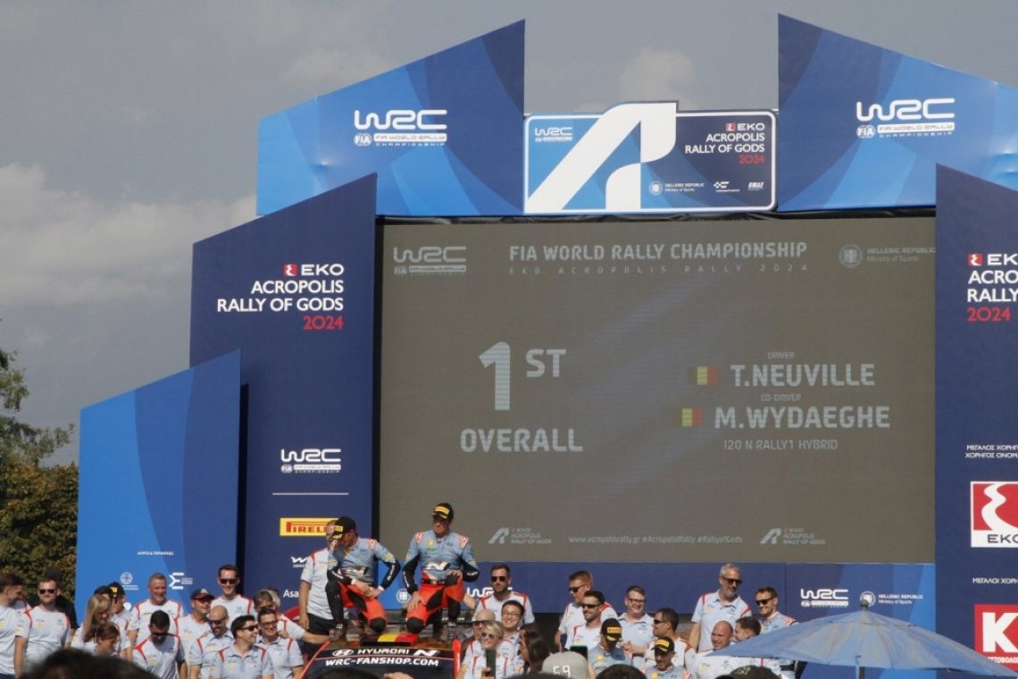 Neuville prvič svetovni prvak, Evansu zadnji reli sezone