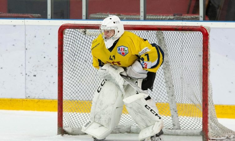 Celjski hokejisti tretjič zaporedoma zmagali