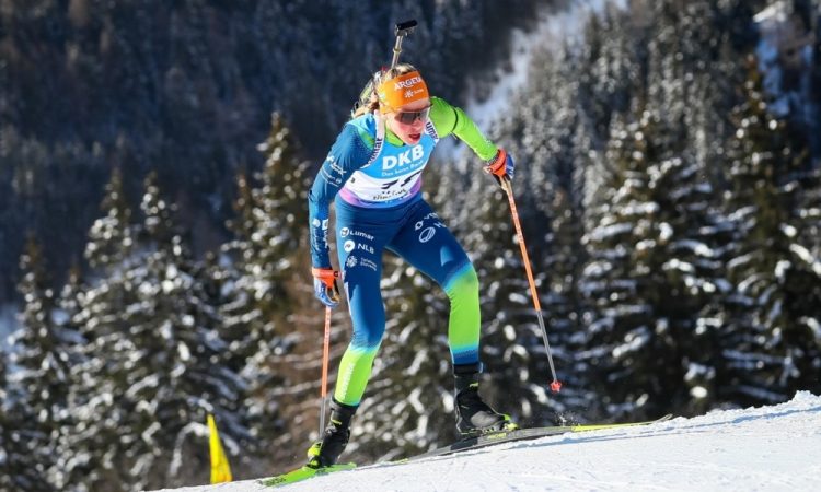 Anamarija Lampič prvič v karieri do biatlonskih stopničk