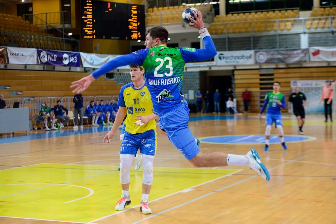 Rokometaši Celja Pivovarne Laško so premagali domači Koper z 38:28