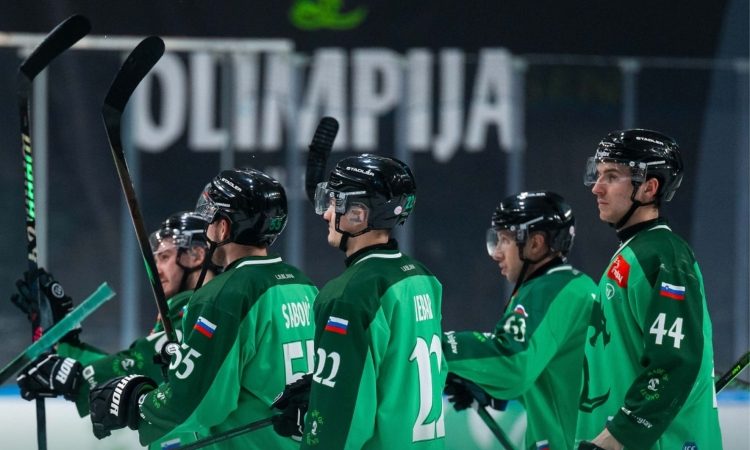 Hokejisti Olimpije Ljubljane so premagali Pustertal po podaljšku s 5:4