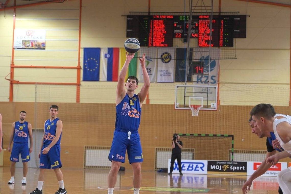 Košarkarji Gorenjske gradbene družbe Šenčur so premagali LTH Castings s 94:75