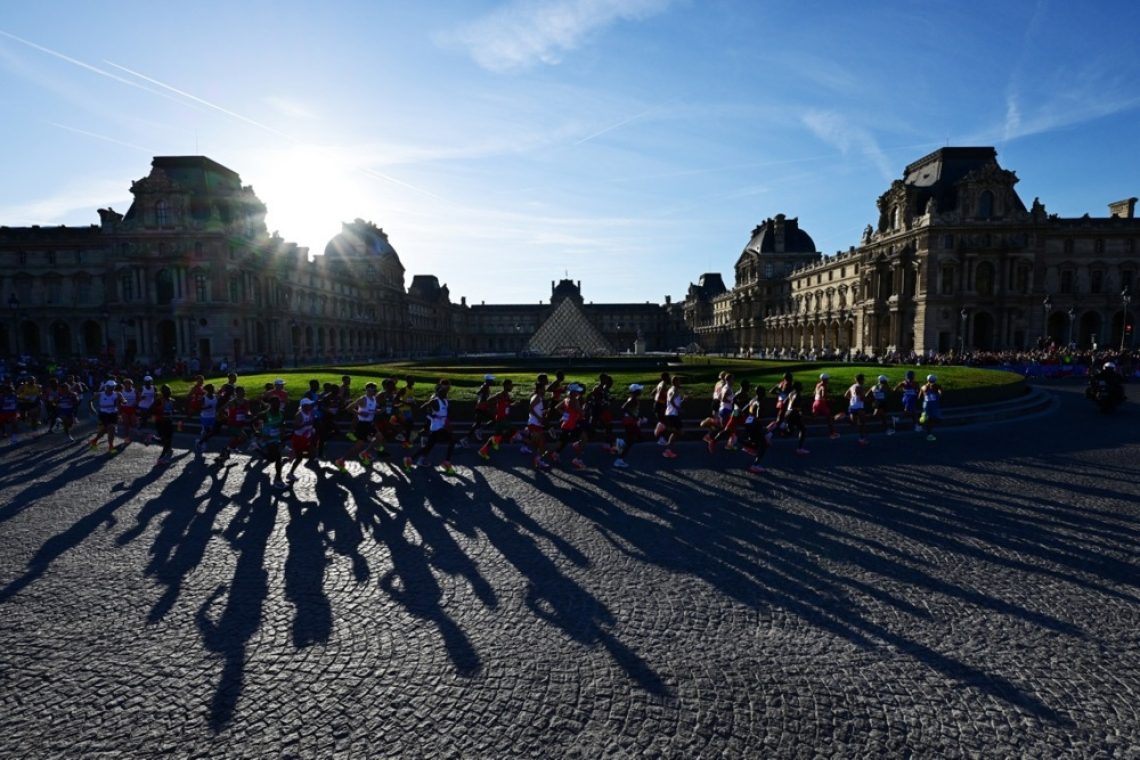 Louvre ohranil obiskovalce kljub izzivom olimpijskega leta