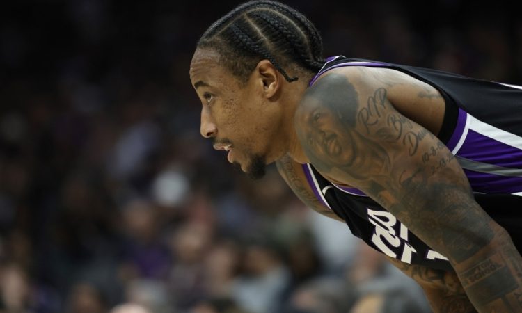 Sacramento po podaljšku zmagal v Dallasu, vodilne ekipe brez težav