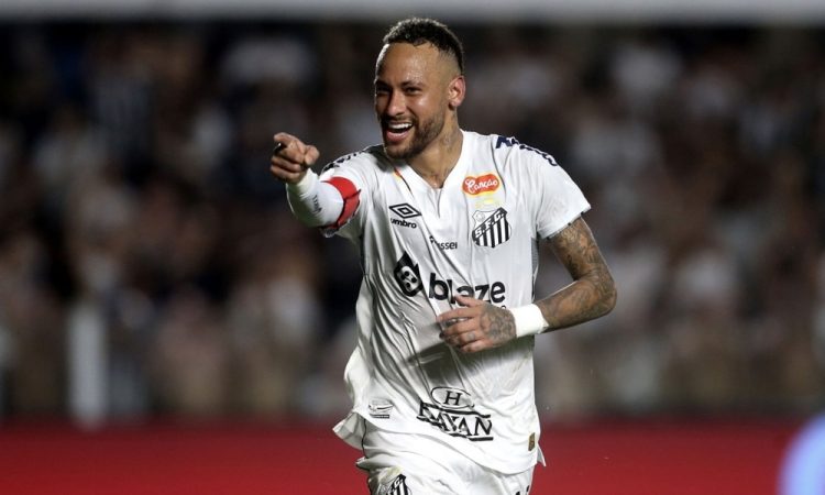 Neymar po letu in pol spet zatresel mrežo