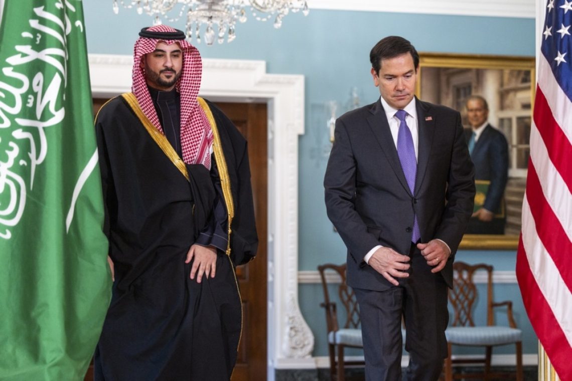 ZDA in Ukrajina v Savdski Arabiji o premirju z Rusijo