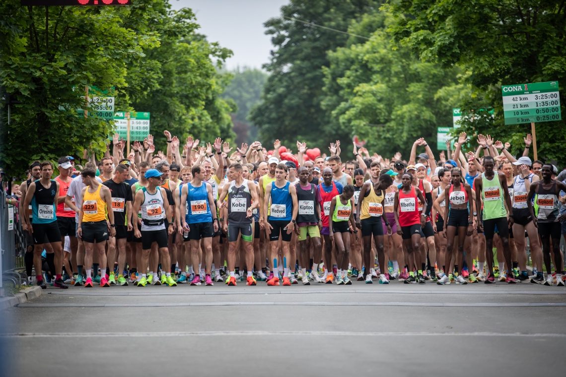 Maraton treh src letos z novim izzivom za tekaške trojke