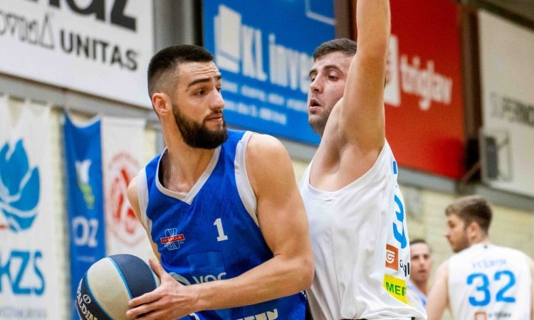 Košarkarji ECE Triglava so izgubili s Šentjurjem z 71:79