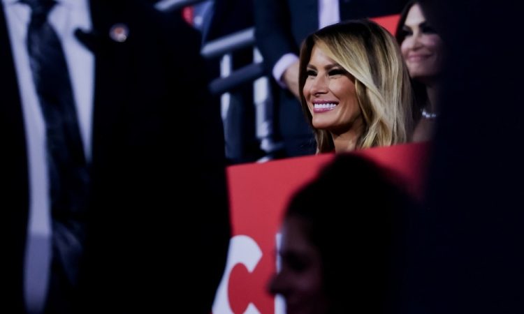 Melania Trump podelila letošnje mednarodne nagrade ženskam za pogum