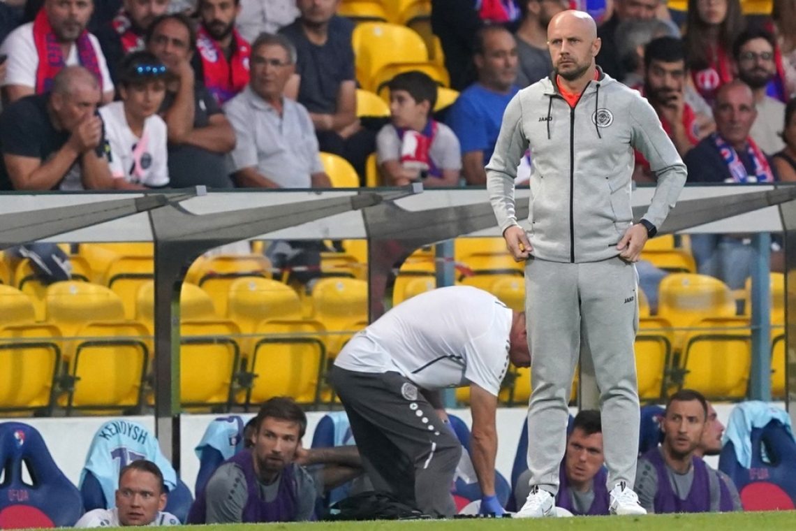 Dinamo odpustil Cannavara, na klopi začasno Sandro Perković