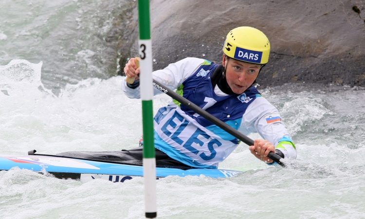 Eva Alina in Žiga Lin Hočevar slavila na I Feel Slovenia pokalu v Tacnu
