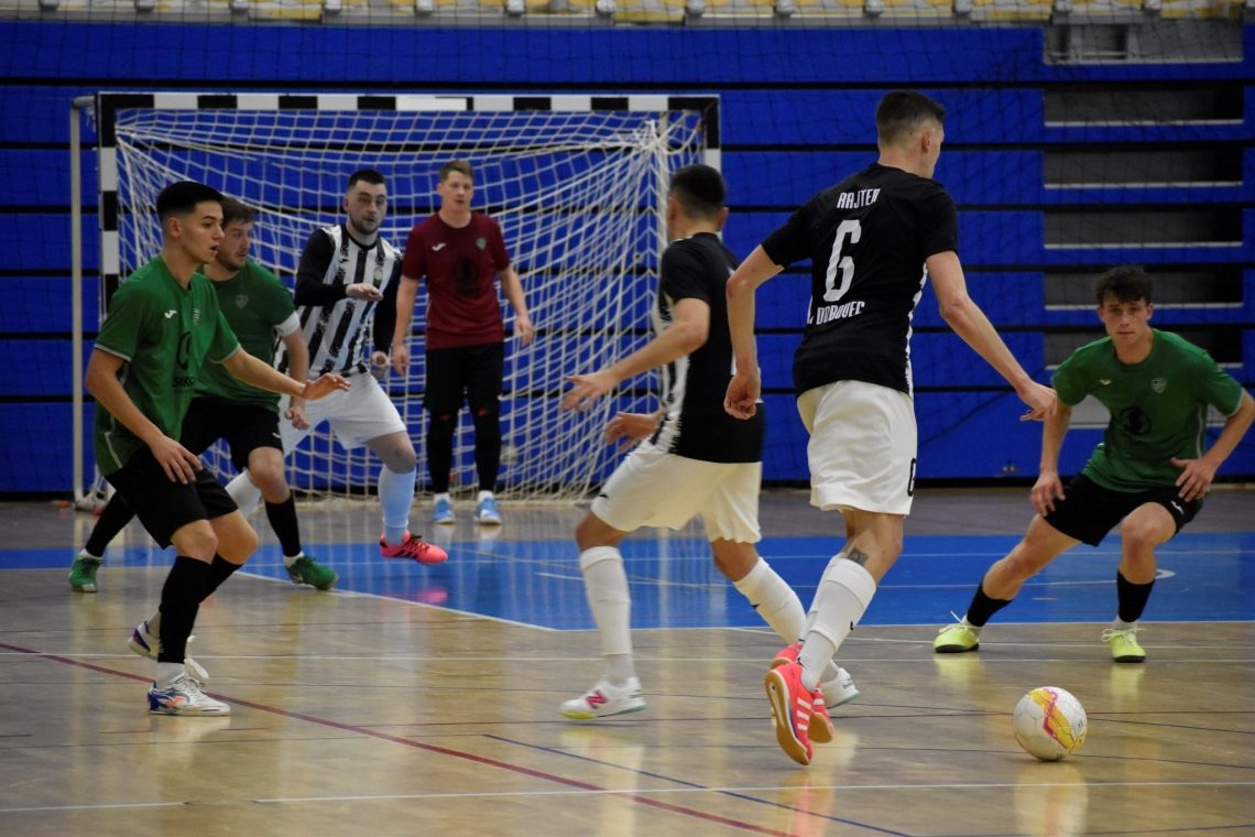 Dobovec po šestmetrovkah dobil prvo finalno tekmo 