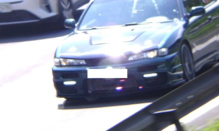 Na avtocesti vozil 203 kilometrov na uro