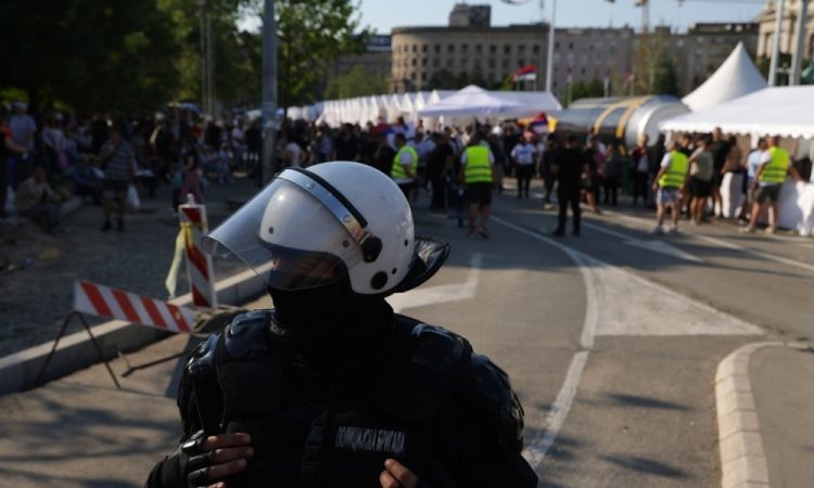 V Srbiji največ fizičnih napadov na novinarje v zadnjih petih letih