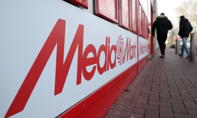 Kitajski JD.com želi prevzeti lastništvo nad MediaMarktom in Saturnom