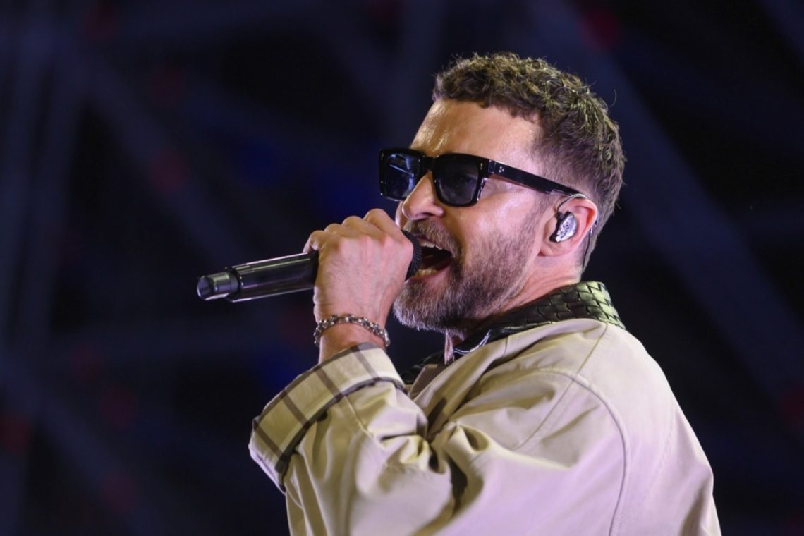 Justin Timberlake razkril, da je turnejo zaključil kljub boju z lymsko boreliozo