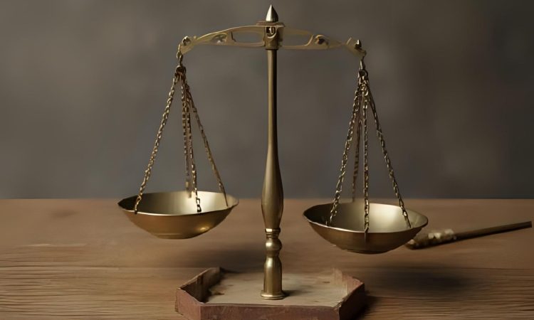 Snežič izgubil 14 tožb proti portalu Necenzurirano