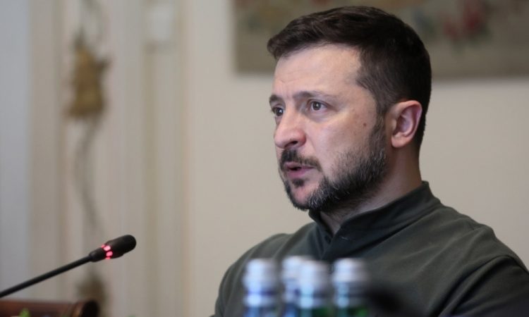 Zelenski v New Yorku pozval k ustavitvi Putina, Rubio ostro do Lavrova