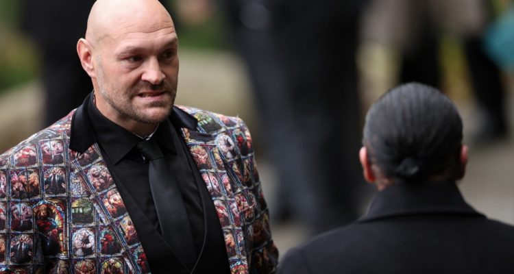 Tyson Fury spet napovedal vrnitev v ring