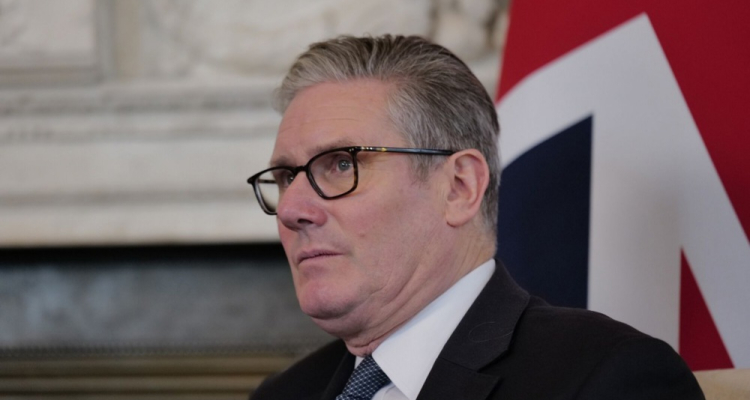 Starmer ostro proti Trumpovemu pritisku glede Grenlandije