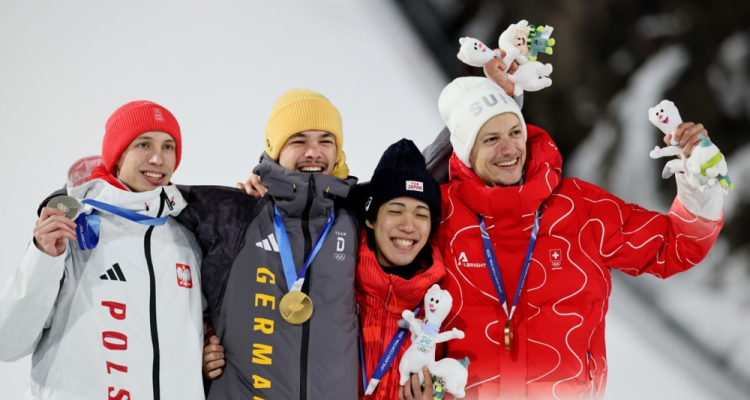 Philipp Raimund olimpijski prvak, Domen Prevc šesti