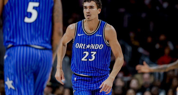 Orlando po šestih porazih vnovič v boju za šesterico