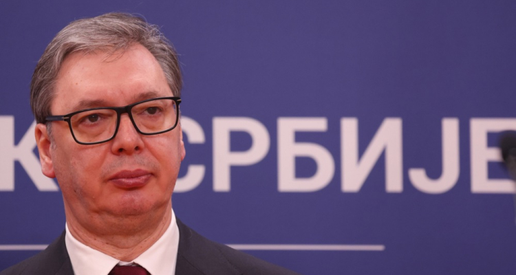 Vučić razglasil zmago SNS na lokalnih volitvah