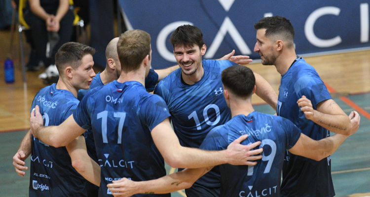 Začenja se finale odbojkarskega prvenstva