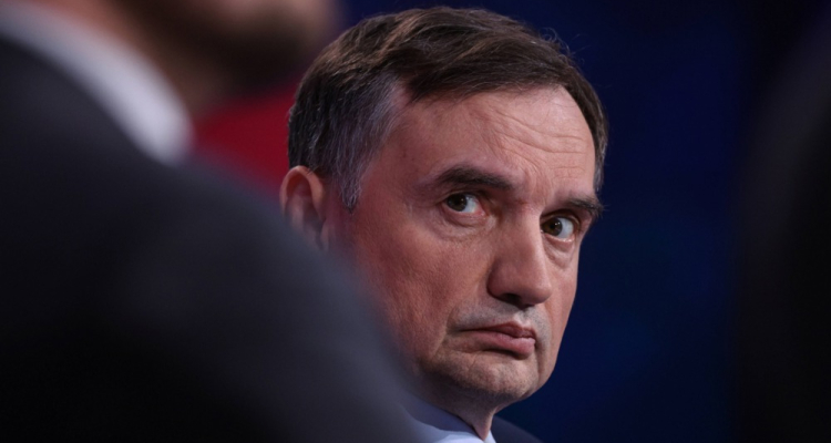 Ziobro zapustil Evropo in odšel v ZDA